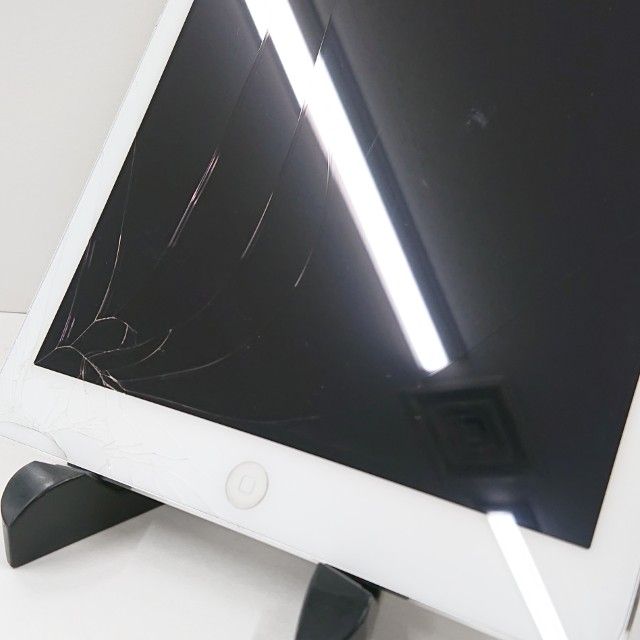 �ڥ������ iPad Air Wi-Fi+Cellular 16GB SIM�ե꡼ c18601