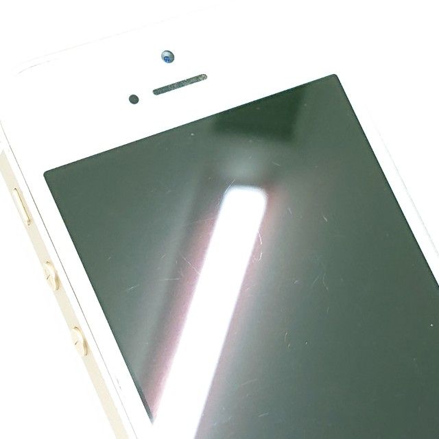 iPhoneSE 32GB SoftBank ������� c22170