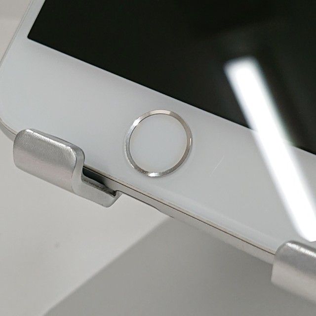 iPhone8 64GB �ɥ��� ����С� c22597