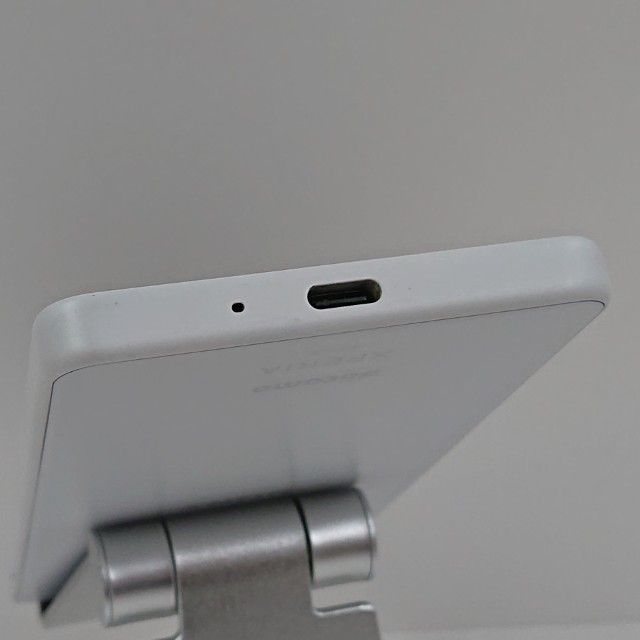 Xperia 10 IV SO-52C �ɥ��� �ۥ磻�� c21252
