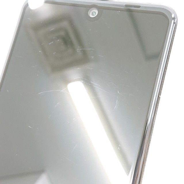 AQUOS R3 SHV44 au �ץ���ʥۥ磻�� c21996