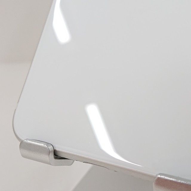 iPhoneSE ��2���� 64GB �ɥ��� �ۥ磻�� c18440