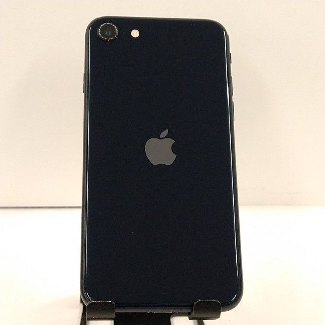 iPhoneSE ��3���� 64GB au �ߥåɥʥ��� c22915