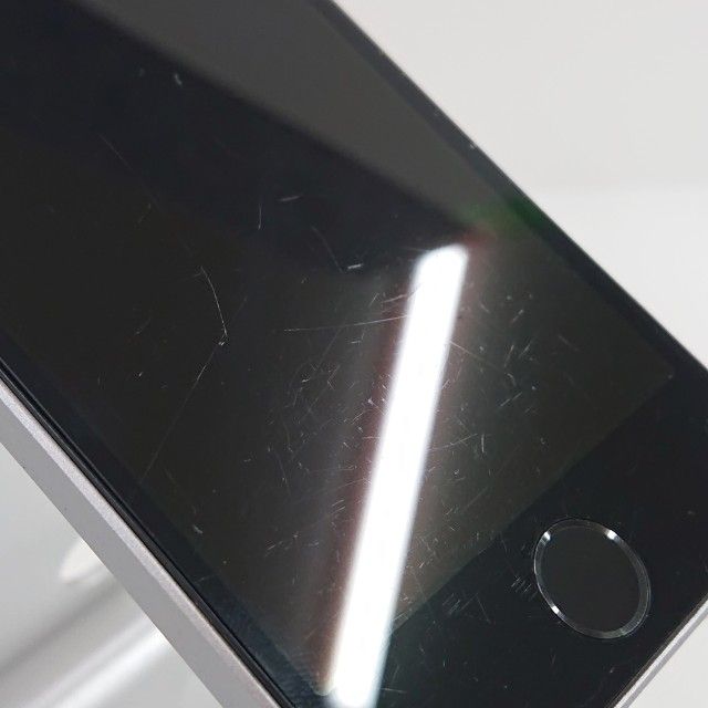 �ڥ�����ʡ�iPhoneSE 16GB SIM�ե꡼ ���ڡ������쥤 c21172