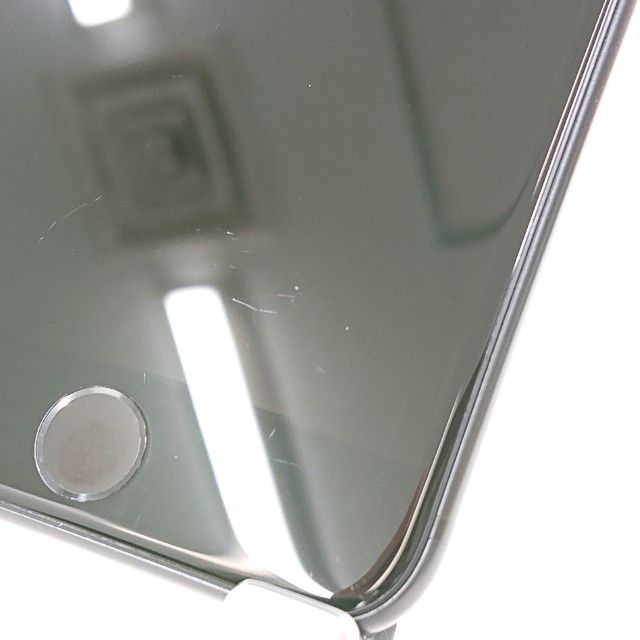 iPhoneSE ��2���� 64GB �ɥ��� �֥�å� c22272