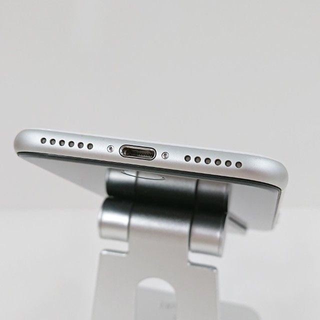 iPhoneSE ��2���� 64GB �ɥ��� �ۥ磻�� c18443