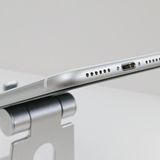 iPhoneSE ��2���� 64GB �ɥ��� �ۥ磻�� c23220