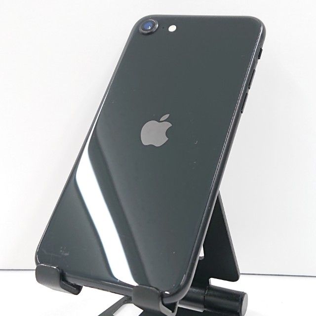 iPhoneSE ��2���� 64GB au �֥�å� c16577