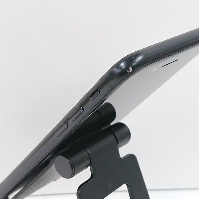 iPhoneSE ��2���� 64GB au �֥�å� c16581