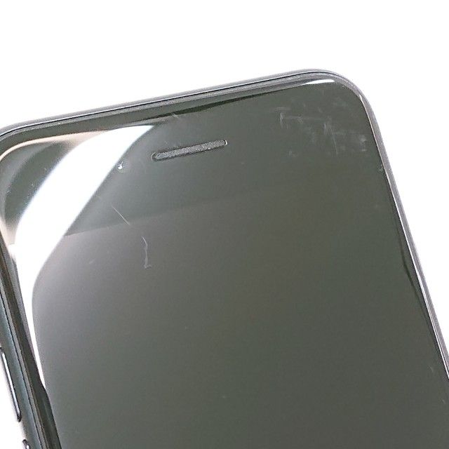 iPhoneSE ��3���� 64GB au �ߥåɥʥ��� c22844