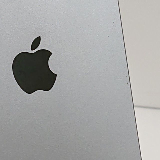 �ڥ�����ʡ�iPhoneSE 16GB SIM�ե꡼ ���ڡ������쥤 c21126