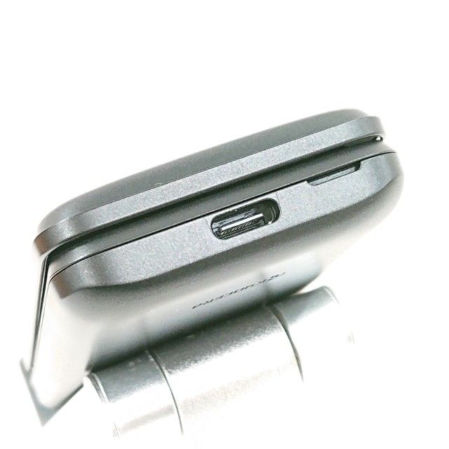 GRATINA KYF44 au �֥�å� c18377