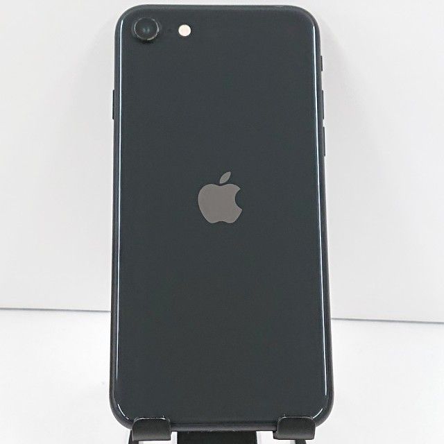 iPhoneSE ��2���� 64GB au �֥�å� c18893