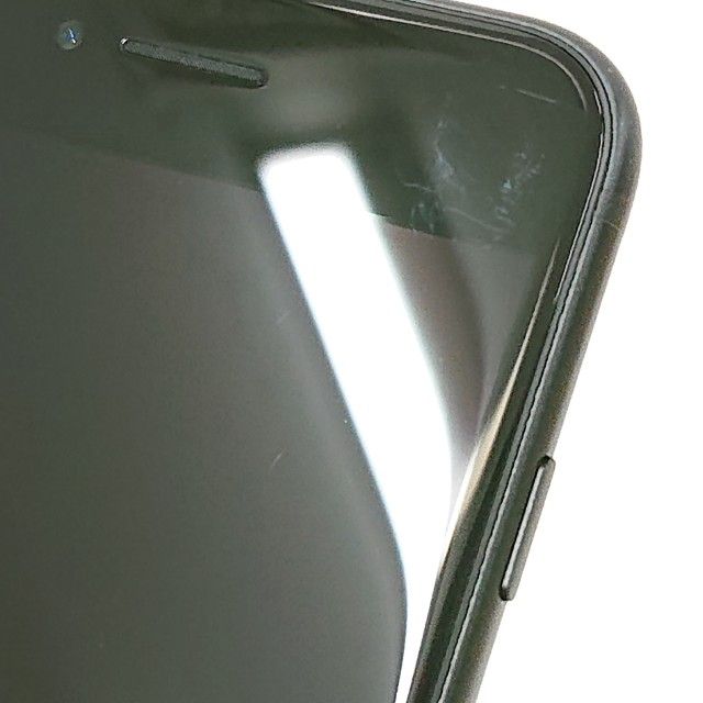 iPhoneSE ��2���� 64GB au �֥�å� c18874