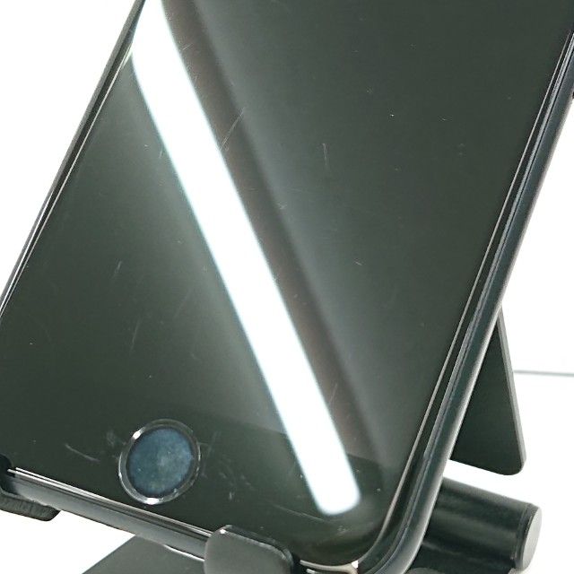 iPhoneSE ��2���� 64GB au �֥�å� c16578