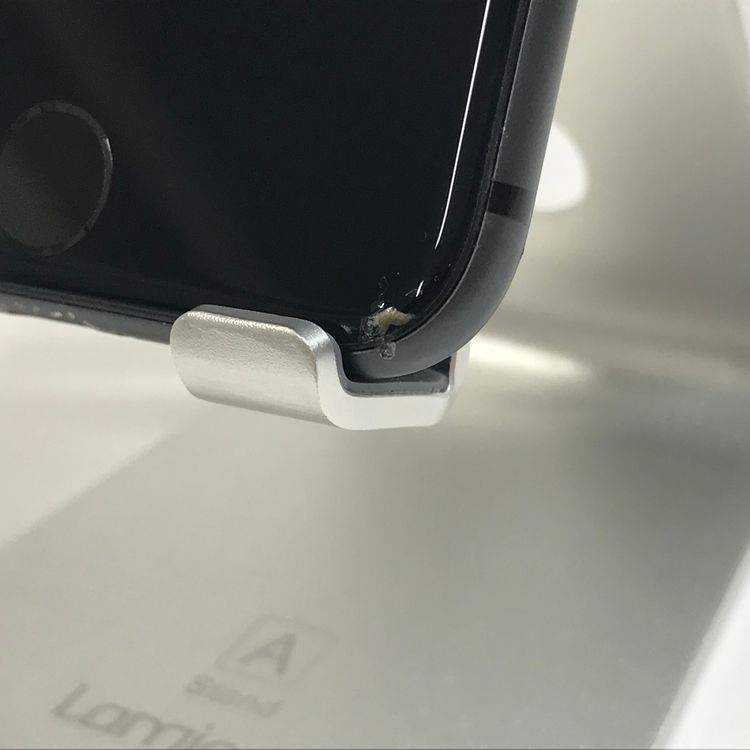 ムスビー｜iPhone8 64GB スペースグレー SIMロック解除済み n04804 