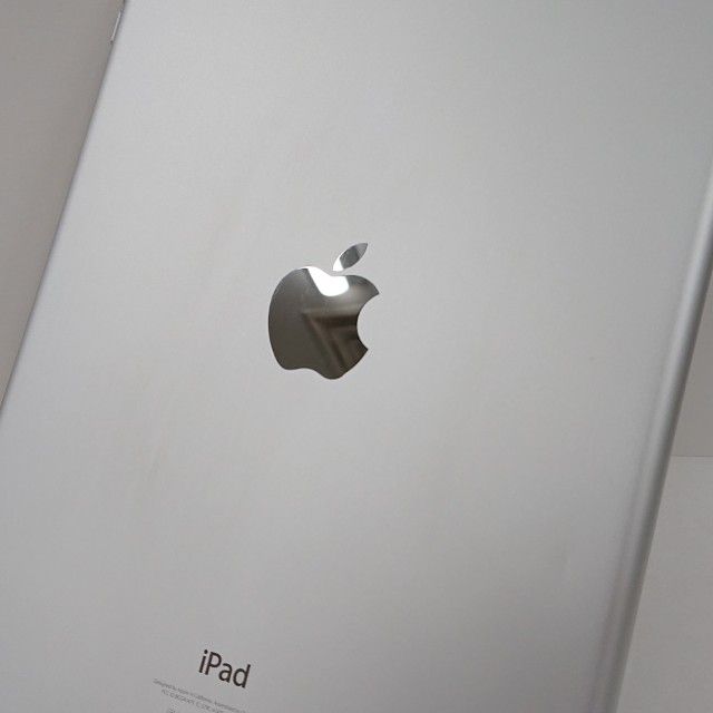 iPad Air Wi-Fi+Cellular 32GB SIM�ե꡼ ����С� c18602