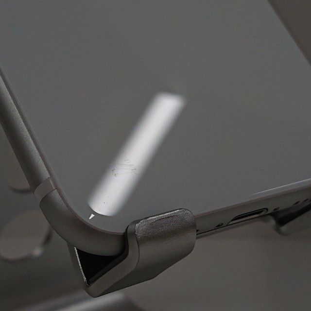 iPhoneSE ��2���� 64GB au �ۥ磻�� c19170