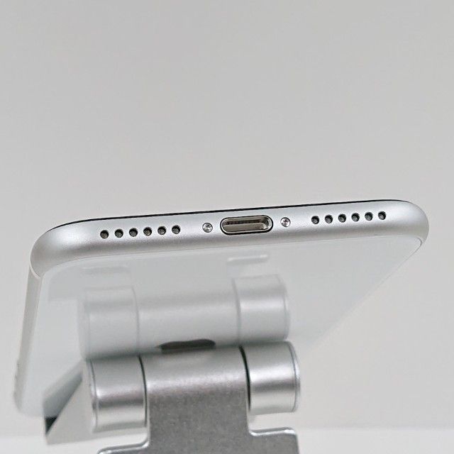 iPhoneSE ��2���� 64GB �ɥ��� �ۥ磻�� c18687