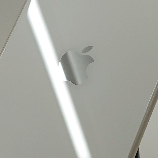 iPhoneSE ��3���� 64GB �ɥ��� �������饤�� c18426