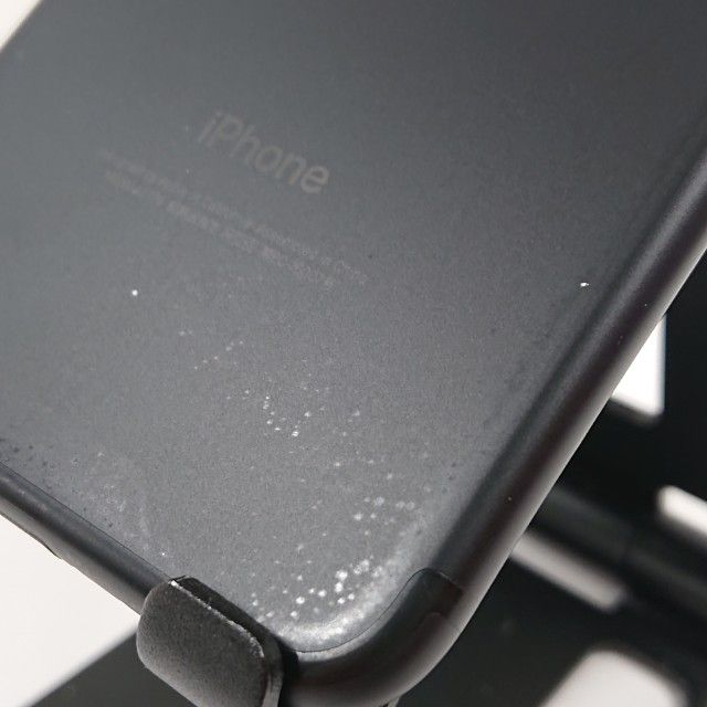 iPhone7 32GB au �֥�å� c21104