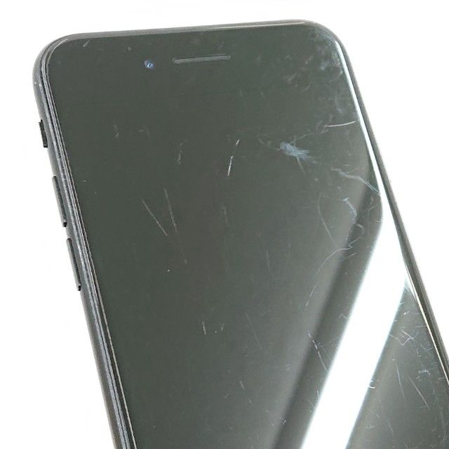 iPhoneSE ��2���� 64GB au �֥�å� c18880