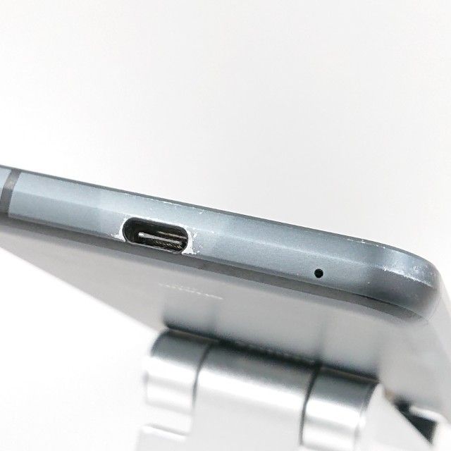 AQUOS sense3 SHV45 au �֥�å� c17458