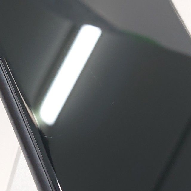 iPhoneSE ��2���� 64GB �ɥ��� �֥�å� c19012