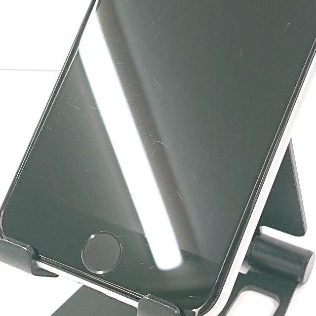 iPhoneSE ��2���� 64GB au �ۥ磻�� c19187