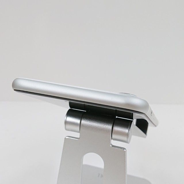 iPhoneSE ��2���� 64GB �ɥ��� �ۥ磻�� c18443