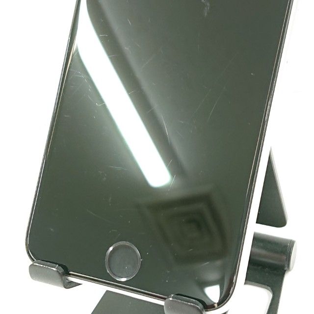 iPhoneSE ��2���� 64GB au �ۥ磻�� c16790