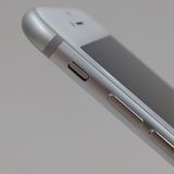 iPhone7 32GB �ɥ��� ����С� c22438
