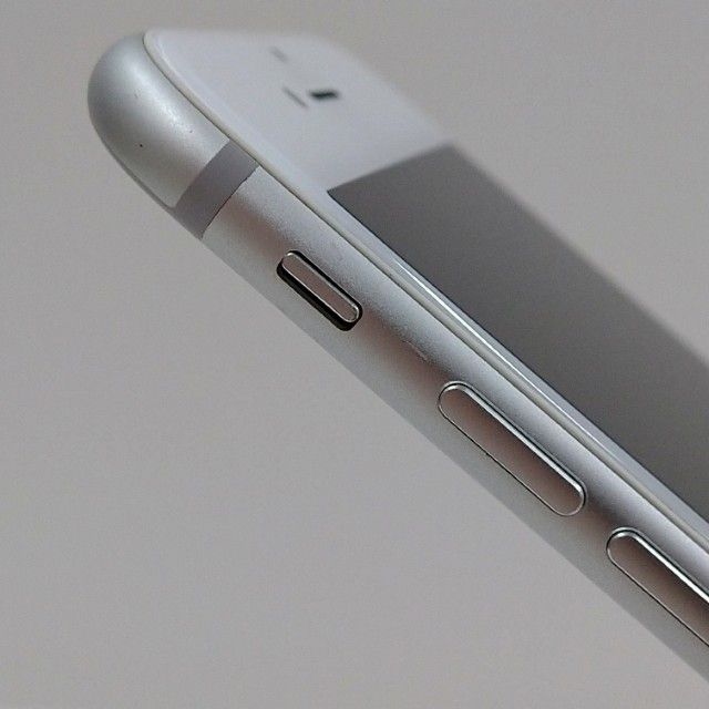 iPhone7 32GB �ɥ��� ����С� c22438
