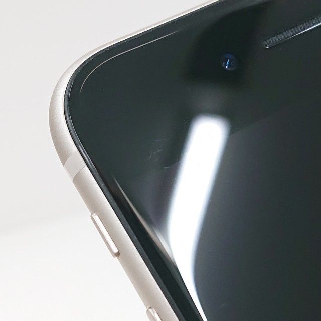 iPhoneSE ��3���� 64GB �ɥ��� �������饤�� c22895