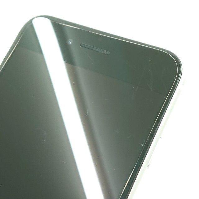 iPhoneSE ��2���� 64GB au �ۥ磻�� c16522