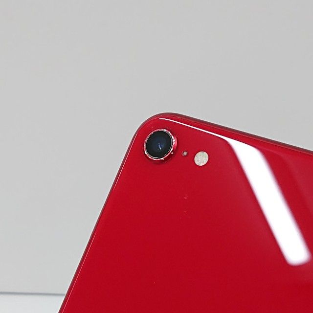 iPhoneSE ��2���� 64GB �ɥ��� ��å� c17743