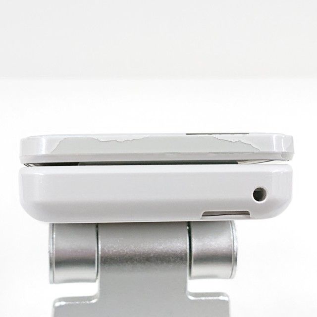 P-smart �������� P-01J �ɥ��� �ۥ磻�� c20780