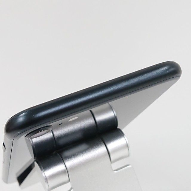 iPhoneSE ��3���� 128GB �ɥ��� �ߥåɥʥ��� c16284