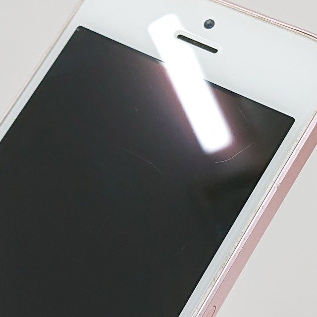 iPhoneSE 32GB SoftBank ������������� c19113