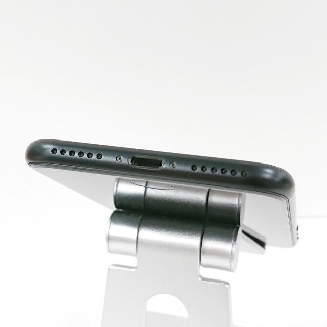 iPhoneSE ��2���� 64GB �ɥ��� �֥�å� c18663