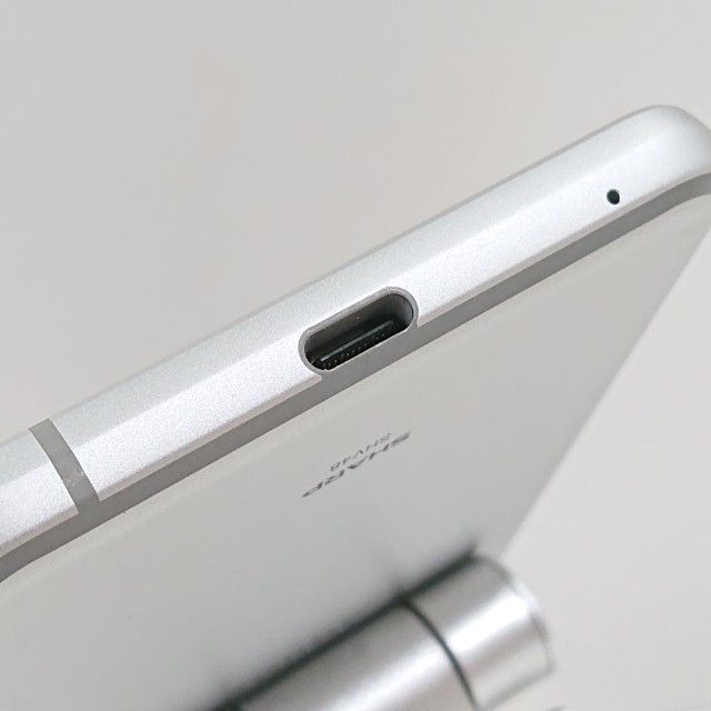 AQUOS sense3 basic SHV48 au С c15069