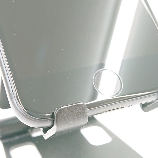 iPhone7 32GB au �֥�å� c18928