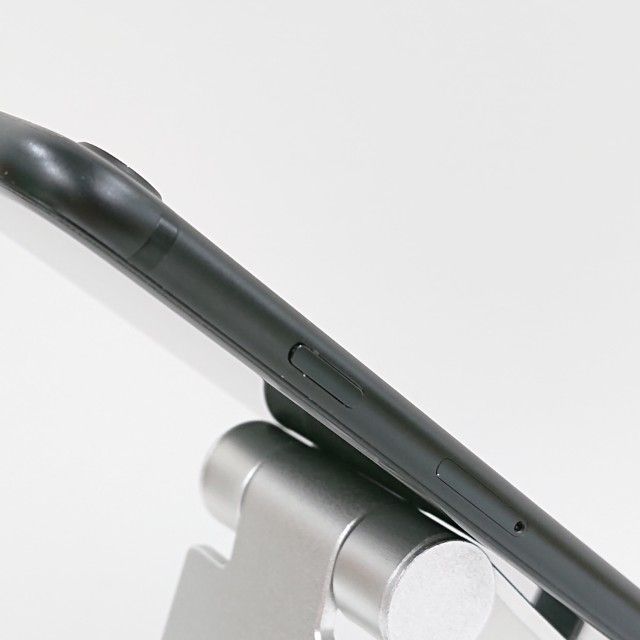 iPhone7 32GB au �֥�å� c16723