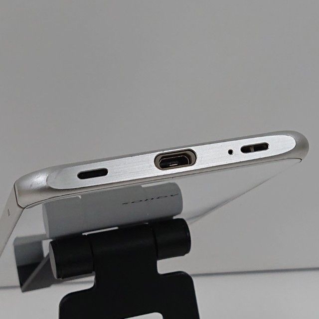 AQUOS ZETA SH-04H �ɥ��� �ۥ磻�� c18418