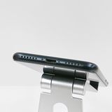 iPhoneSE ��3���� 64GB au �ߥåɥʥ��� c18194