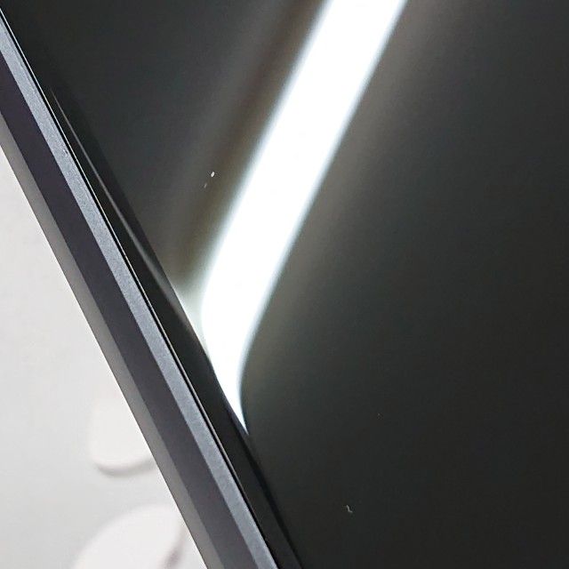 AQUOS sense3 SHV45 au �֥�å� c20613