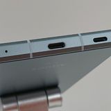 AQUOS R8 SH-52D �ɥ��� �֥롼 c17257