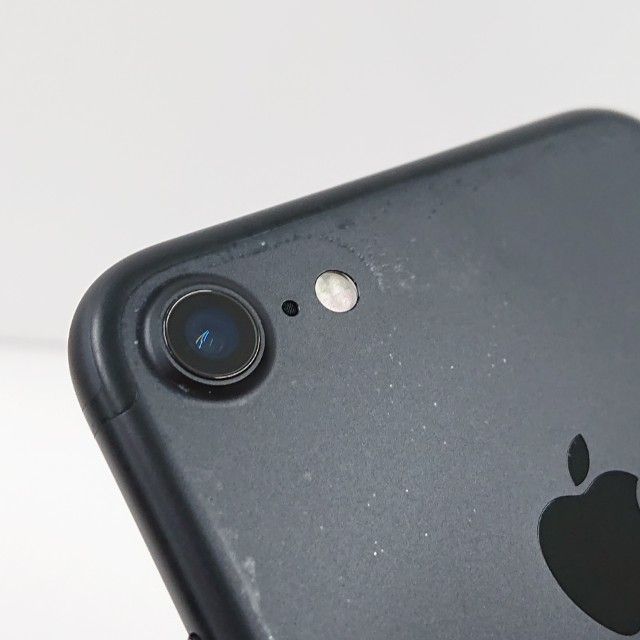iPhone7 32GB au �֥�å� c21104