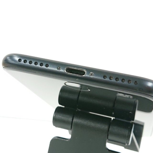 iPhoneSE ��2���� 64GB �ɥ��� �֥�å� c16552