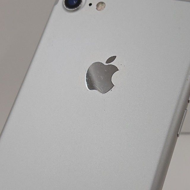 iPhone7 32GB �ɥ��� ����С� c17620